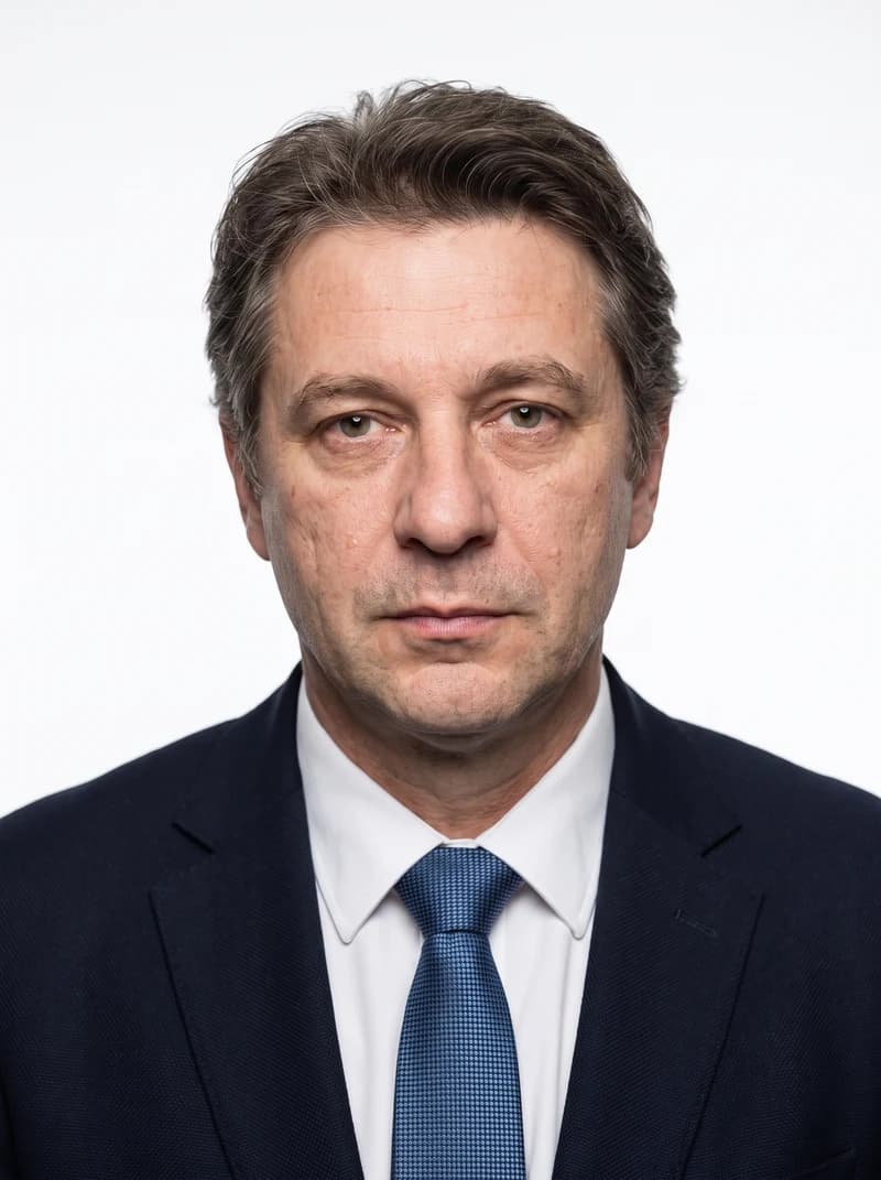 Fotka do životopisu — AI fotka